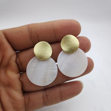 Load image into Gallery viewer, Minimalist Natural Abalone Shell Earrings Round Pendant Large Earrings Silver Gold Shell Earrings for Women Earrings Gold