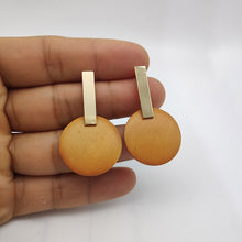 Load image into Gallery viewer, Minimalist Natural Abalone Shell Earrings Round Pendant Large Earrings Silver Gold Shell Earrings for Women Earrings Gold