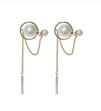 Load image into Gallery viewer, New Fashion Long Tassel Crystal D Letter Drop Earrings For Women Luxury Big Earring Korean  Jewelry Statement oorbellen 2020