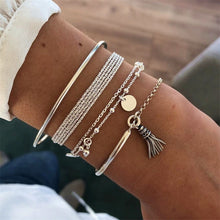 Load image into Gallery viewer, 4 pièces/ensemble bohème couleur argent gland rond Bracelet ensemble pour femmes multicouche pendentif Bracelet 2020 bijoux de mode