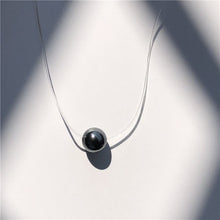 Load image into Gallery viewer, SUMENG nueva personalidad de moda cuadrado de imitación de perlas de cristal de circón collar Invisible transparente sedal collar de las mujeres